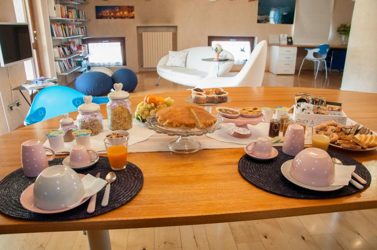 Bed and Breakfast Il Gomitolo Biella Exterior foto